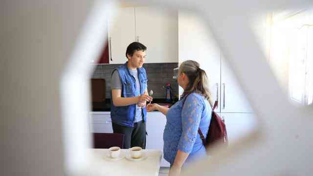 Otizmli çocukların duygu ve stresini tespit eden robot geliştirildi