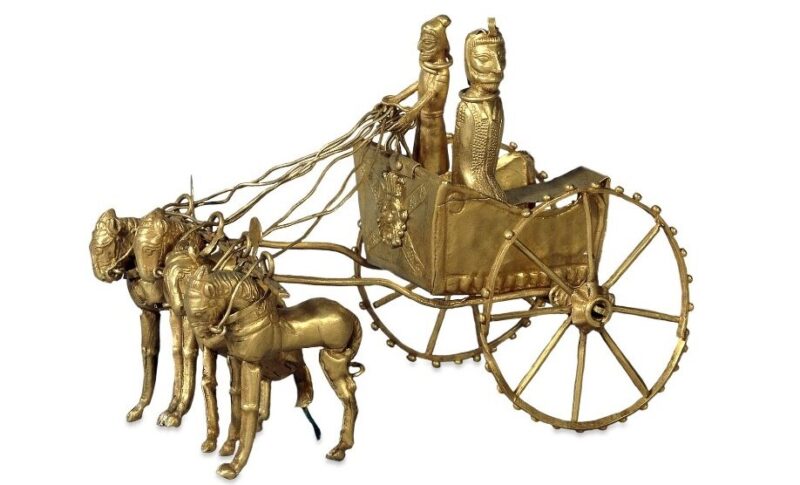 Tahran ovasındaki metal işlemenin en eski kanıtları M.Ö. 5. binyıla kadar uzanıyor