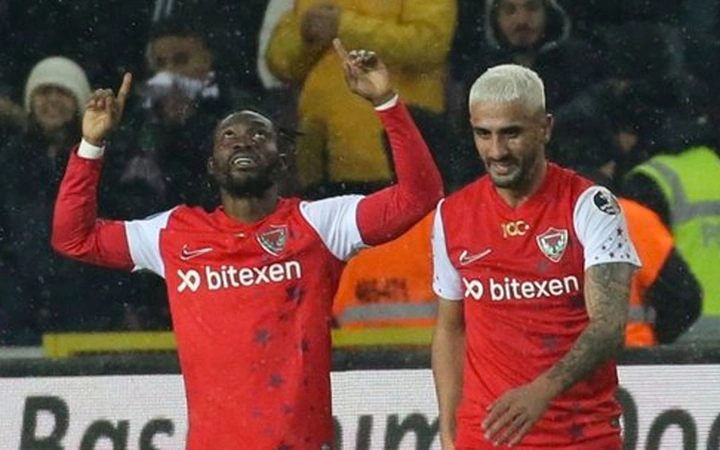 Hataysporlu futbolcu Christian Atsu’nun son maçta son saniyede attığı gol sonu oldu