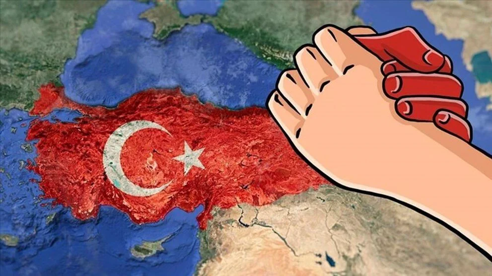 Türk ve yabancı sanatçılar eserlerini depremden etkilenenlere destek için paylaştı