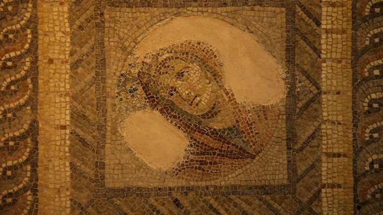 Hayata ışık tutan mozaikler