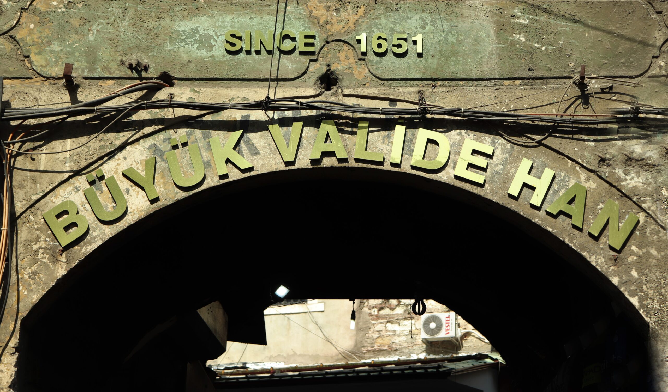 İstanbul’un Tarihi Ticaret Yapısı: Büyük Valide Han(Özel Haber)