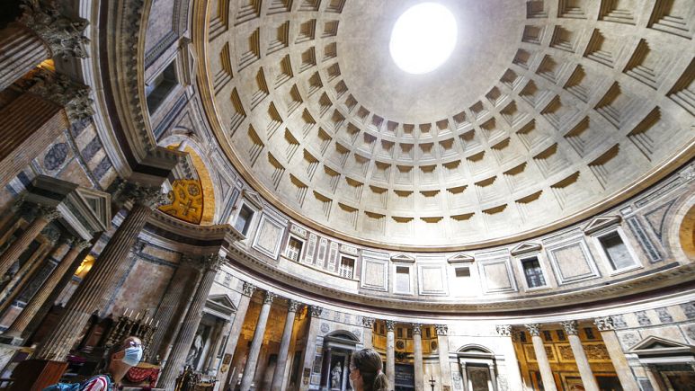 Bilim insanları 2 bin yıl sonra Roma yapılarının uzun süre ayakta kalmasının sırrını çözdü 