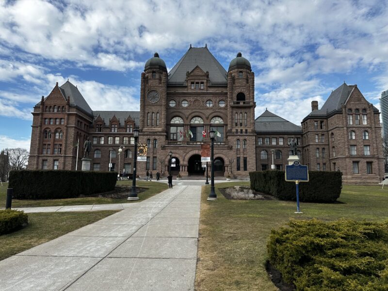 Ontario Queen’s Park-Kraliçe Parkı(Özel Haber)