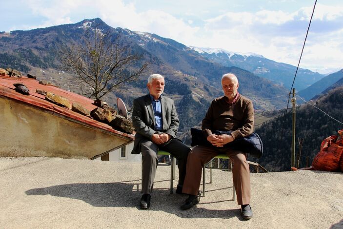 Trabzon’dan sel ve heyelan felaketi nedeniyle göç ettikleri Hatay’dan köylerine geri dönmek zorunda kaldılar