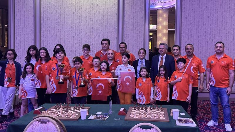Genç milliler Dünya Okullar Satranç Şampiyonası’nda 7 madalya kazandı