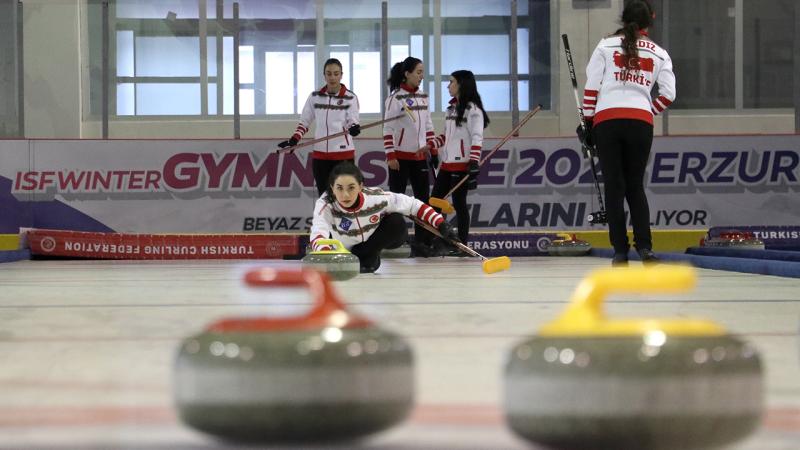 Milli curlingciler olimpiyatlara odaklandı