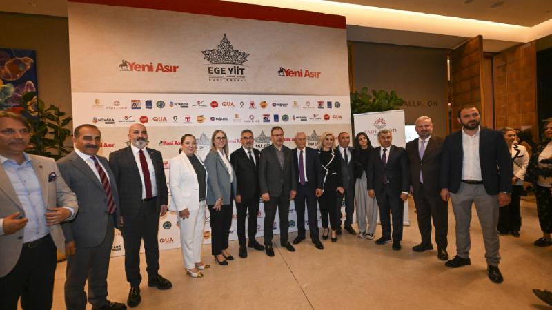 Bakan Kasapoğlu: İzmir’in spordaki mazisi güçlü olduğu kadar, yarınları da çok güçlü