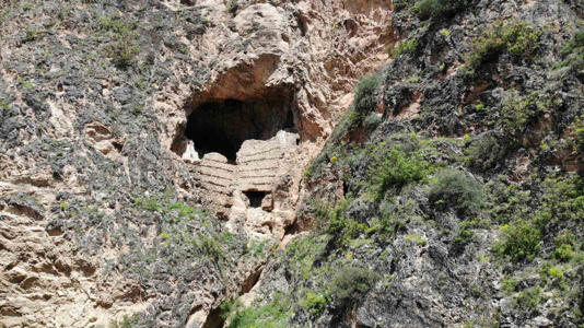 Niksar’da Anadolu’da yaşamış ilk kavme ait olduğu rivayet edilen tapınak turizme kazandırılmayı bekliyor