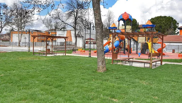 Osmangazi Millet Bahçesi açılış için gün sayıyor