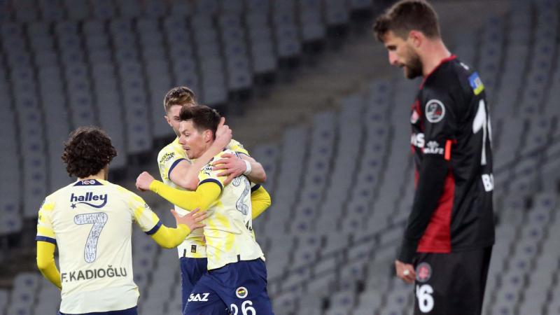 Fenerbahçe Fatih Karagümrük’ü 2-1 mağlup etti