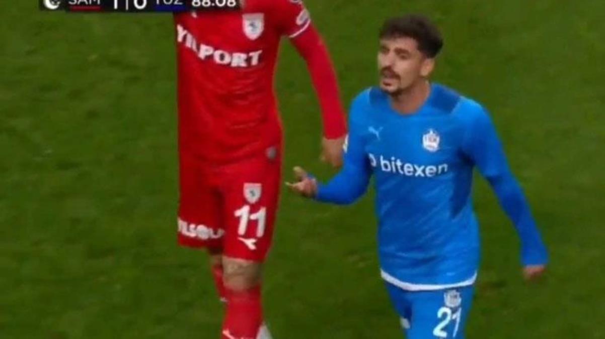 Samsunspor-Tuzlaspor maçında garip olay! Oyuncu değişikliğini reddeden futbolcu sahadan ayrılmadı