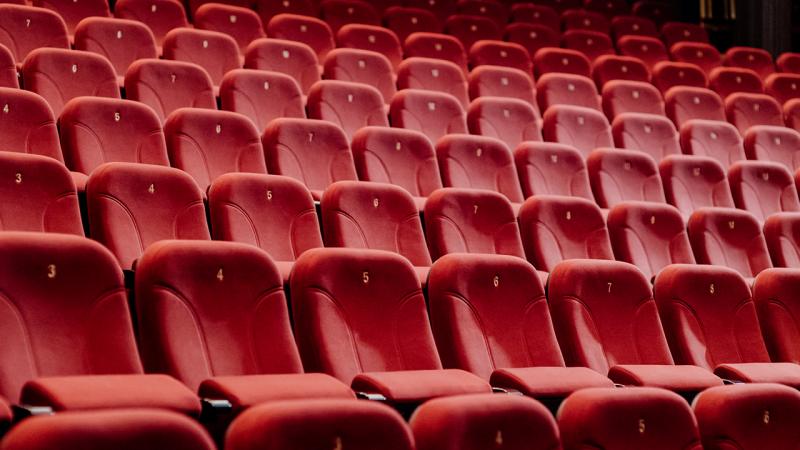 Sinema salonlarında bu hafta üçü yerli, 7 film vizyona girecek.