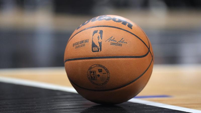 NBA’de normal sezon sona erdi