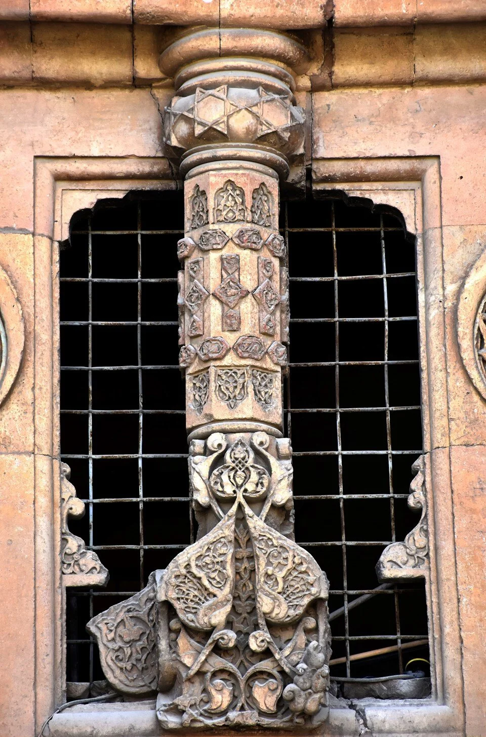 Denge sütünu sanılıyordu: Divriği Ulu Cami’de gerçek ortaya çıktı