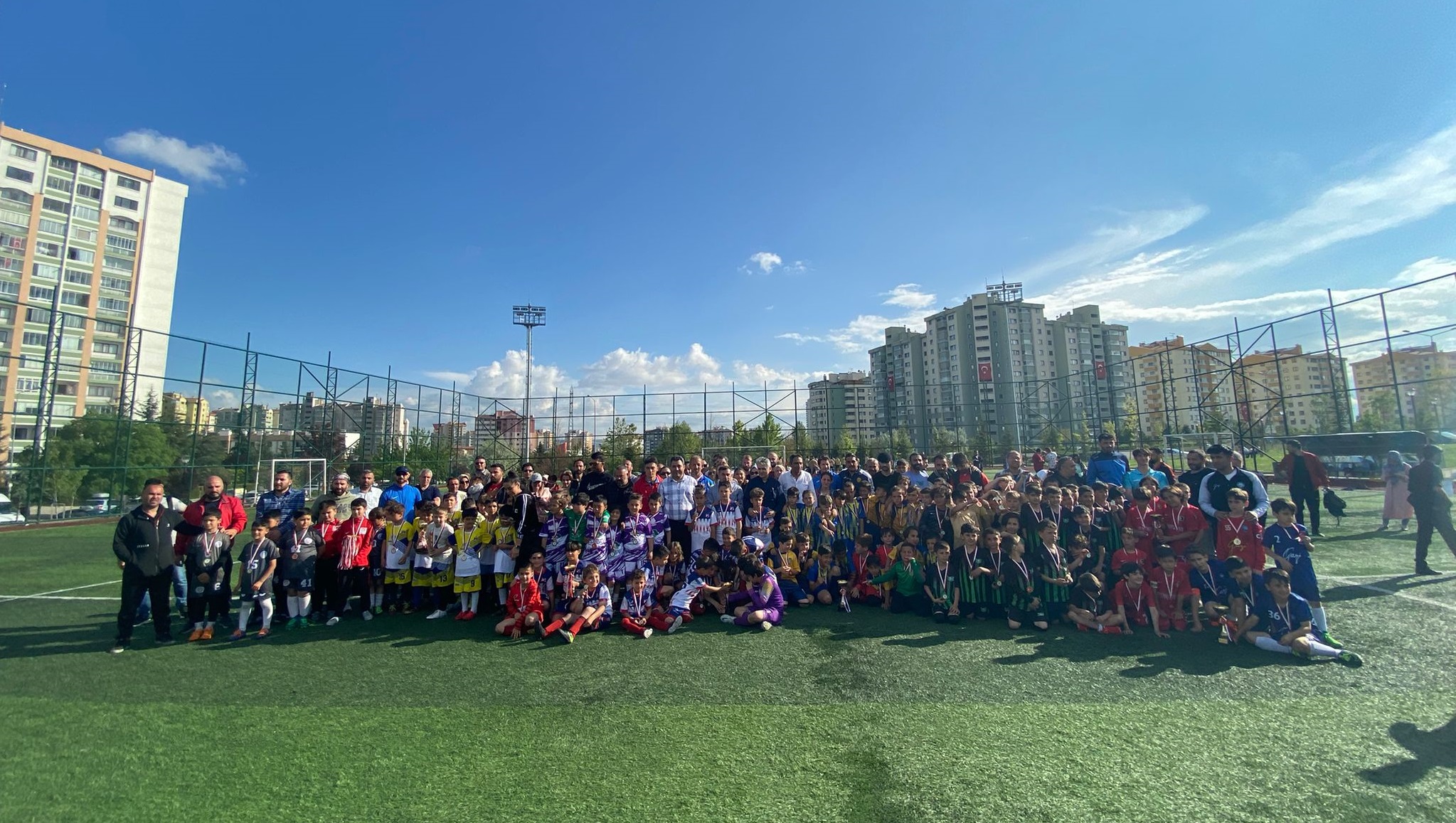 Gençlik Ve Spor Bayramı Futbol Turnuvası İle Kutlandı(Özel Haber)