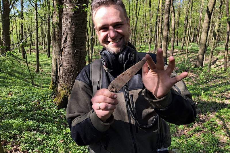 Polonya’da  3.500 Yıllık Hançer Bulundu