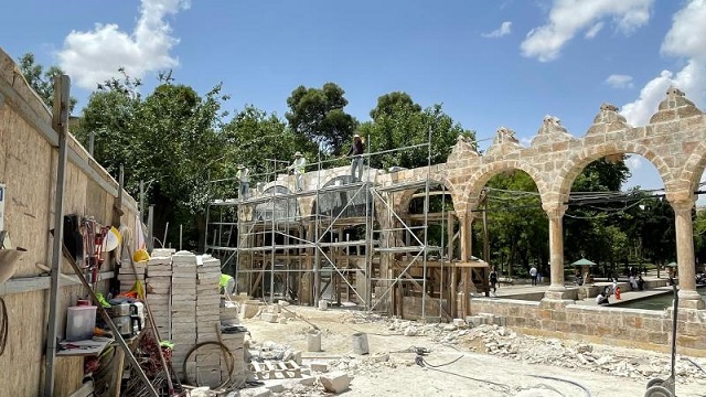 Depremde hasar alan Balıklıgöl yeni görünümüne kavuşuyor