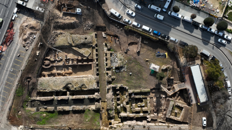 Saraçhane’deki Aziz Polieuktos Kilisesi’nin kalıntıları gün yüzüne çıkarılıyor.