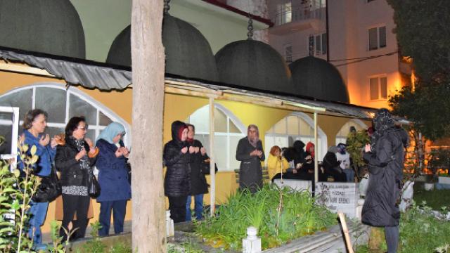 Bilecik’teki Kırklar Tepesi’nde Hıdırellez geleneği yaşatıldı