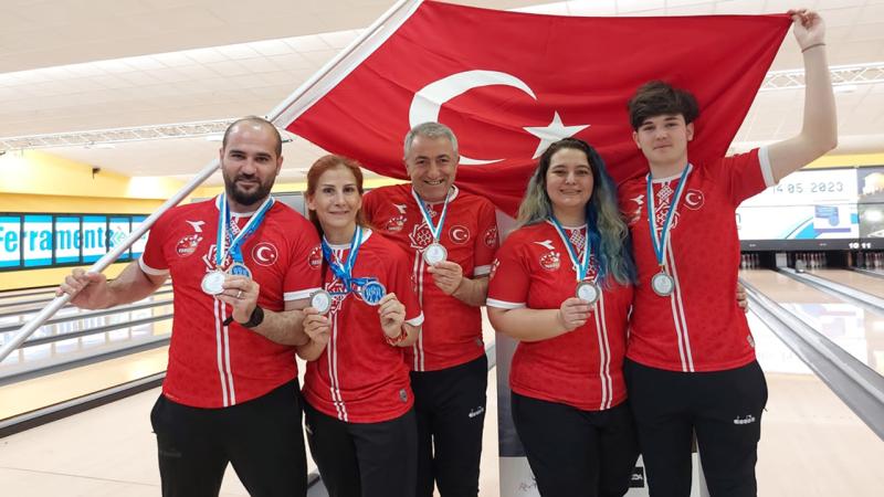 Bowling Milli Takımı 2 gümüş madalya kazandı