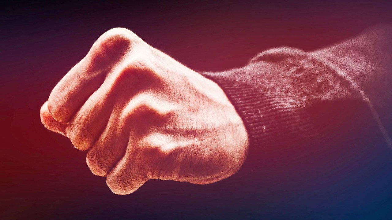 Uyanır Uyanmaz Elimizi Neden Sıkı Bir Yumruk Haline Getiremeyiz?