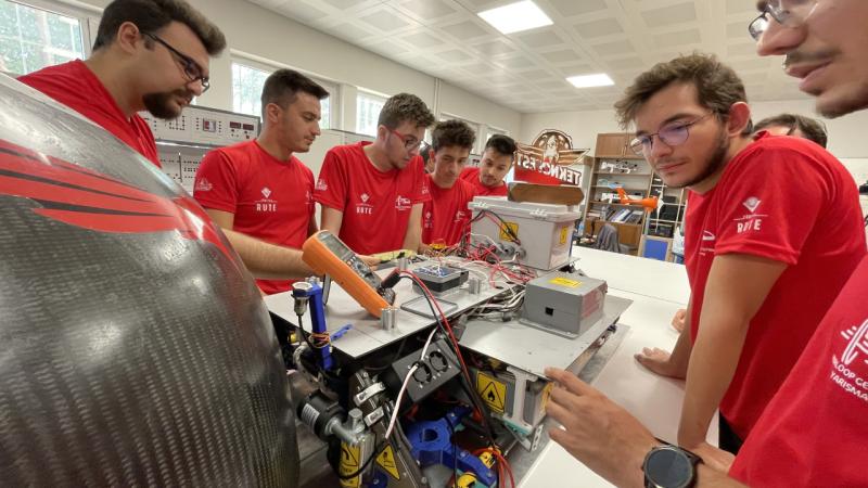 TEKNOFEST’te dereceye giren öğrenciler ödüllendirildi