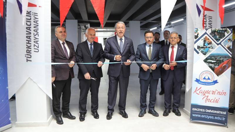 TUSAŞ Uzay Bilimleri ve Uydu Teknolojileri Laboratuvarı açıldı