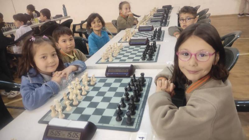 Nallıhan’da satranç turnuvası düzenlendi