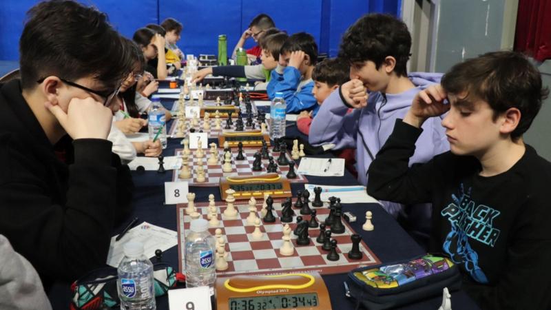 Düzce’de satranç turnuvası düzenlendi