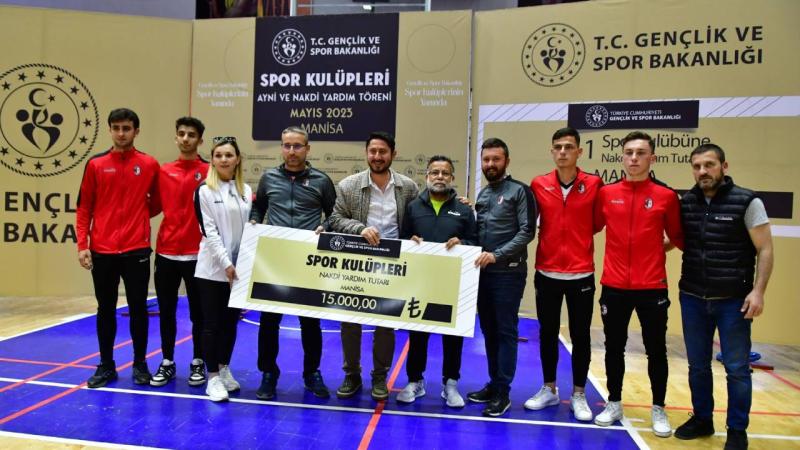 Manisa’da 261 spor kulübüne 5,5 milyon lira destek verildi
