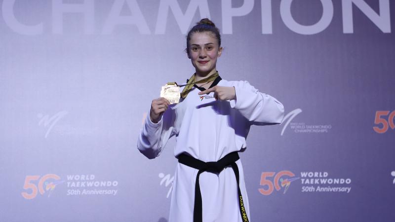 Merve Dinçel dünya şampiyonu