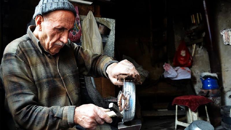 Yok olmaya yüz tutan bir meslek: Kalaycılık