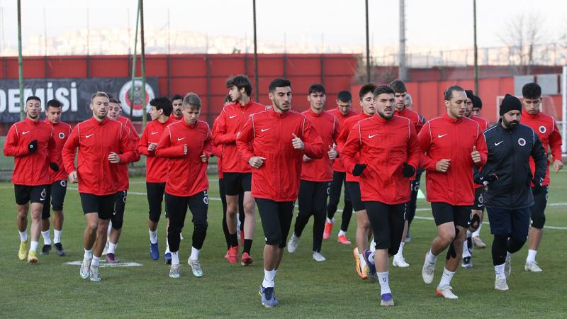 Gençlerbirliği alt sıraları yakından ilgilendiren maçta Erzurumspor FK ile karşılaşacak.