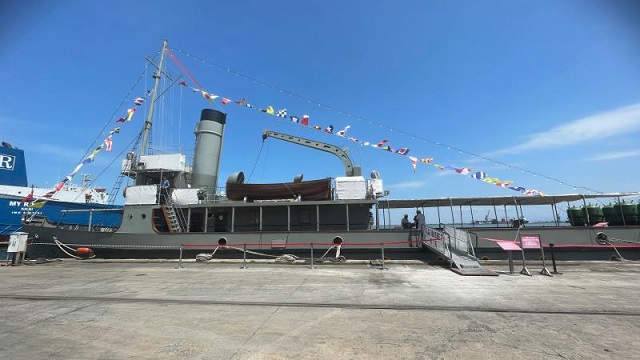 TCG Nusret N-16 Müze Gemisi Samsun’da ziyarete açıldı