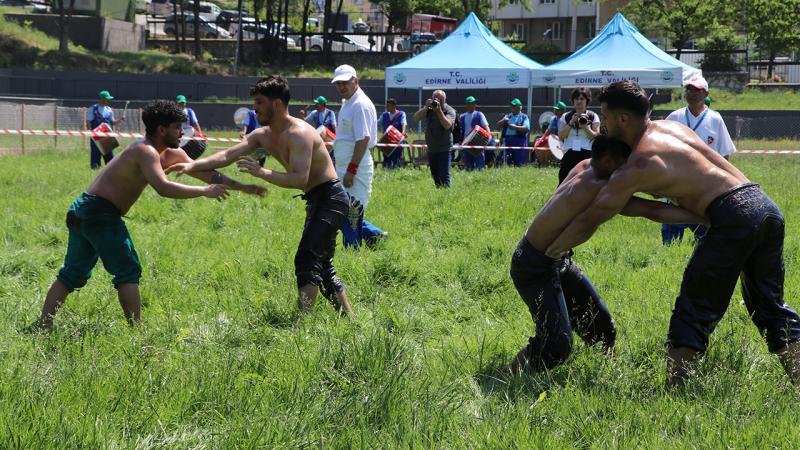 Ata sporu yağlı güreş üniversitelerde yaygınlaştırılacak