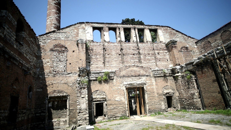 İstanbul’un en eski yapılarından: İmrahor İlyas Bey Camii