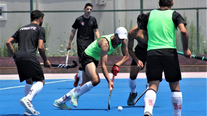 Milli hokeycilerde hedef Avrupa şampiyonluğu