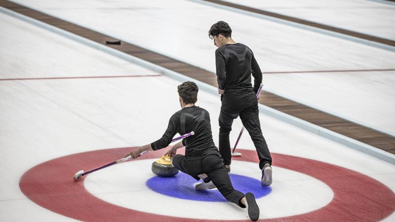 Sevgi Evleri curling takımının hedefi Süper Lig