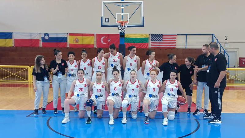 İşitme Engelli Kadın Basketbol Milli Takımı çeyrek finalde