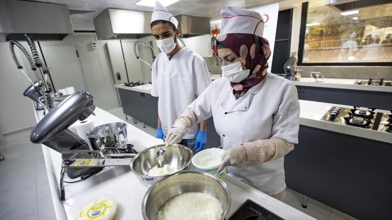 Bingöl’de 500 yıllık ‘divan’ geleneği devam etti