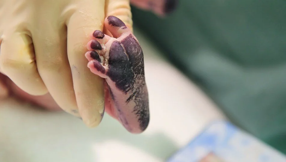 ABD’de yeni çalışma: Ayak izi veya nefesten DNA tespit edilebiliyor