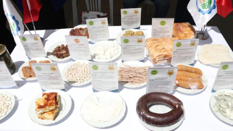 Erzurum’un unutulmaya yüz tutan yöresel lezzetleri tanıtıldı