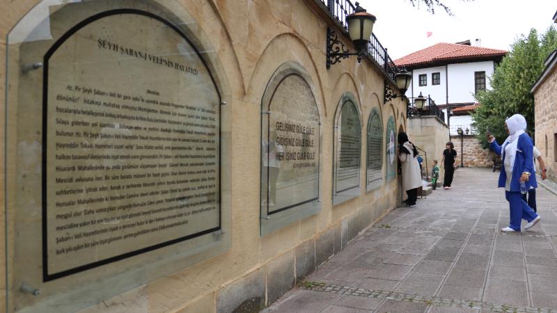 Kastamonu’daki Şeyh Şaban-ı Veli Külliyesi’nde Kurban Bayramı arifesi yoğunluğu