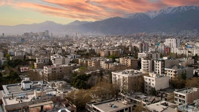 Değişen İran ve tiyatro kafeleri