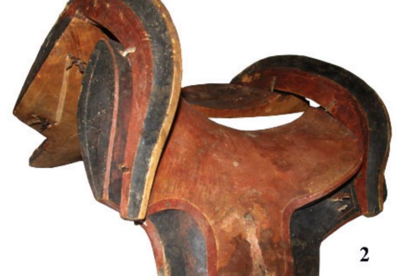 Moğolistan’daki Mezarda 1.700 Yıllık Ahşap Eyer Bulundu