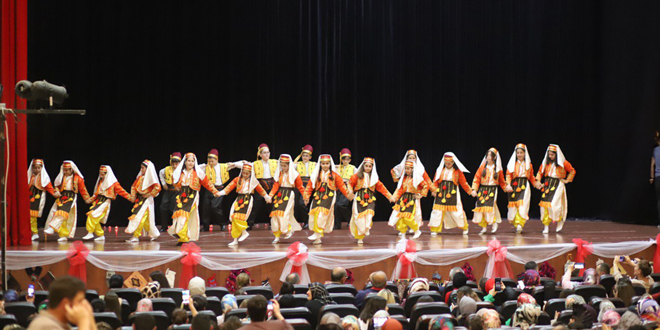 Çarşamba’da nefes kesen gösteri! “Çarşamba’da Kültür-Sanat Bir Başka Güzel”