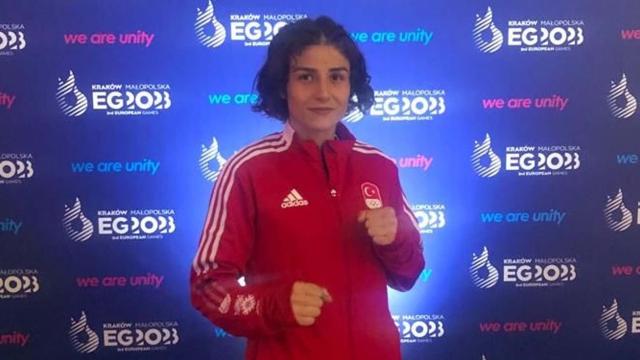 Milli sporcular 3. Avrupa Oyunları muaythai branşında 2 madalya kazandı