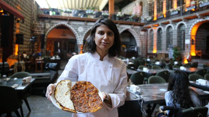 Diyarbakır’ın yöresel lezzetlerini vegan mutfağına uyarladı