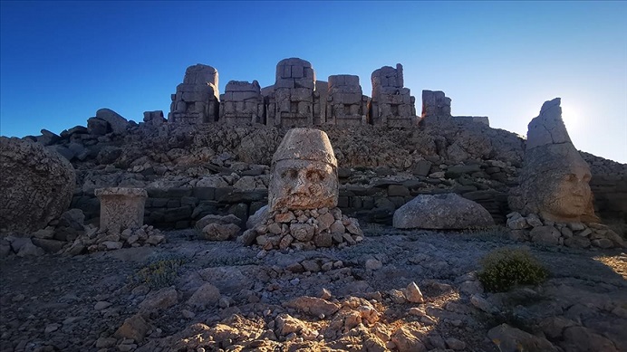 Dünya mirası Nemrut’a Güney Kore’den 136 kafile gelecek
